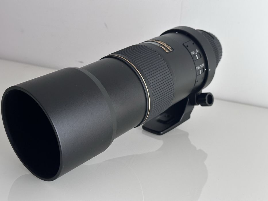 Obiectiv Nikon   300mm f/4D ED, AF-S Nikkor