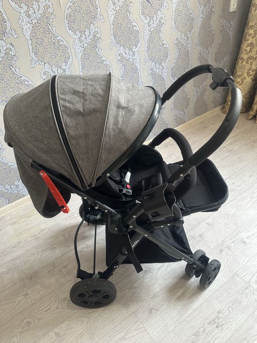 Коляска детский черный