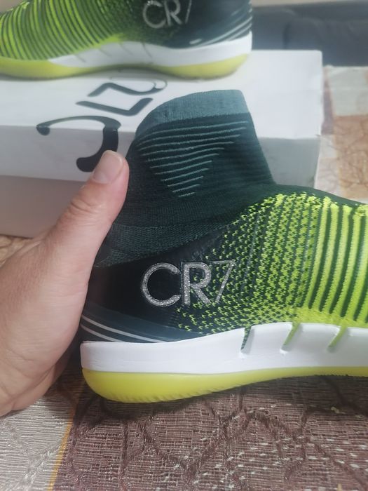 Маратонки найк меркуриал CR7