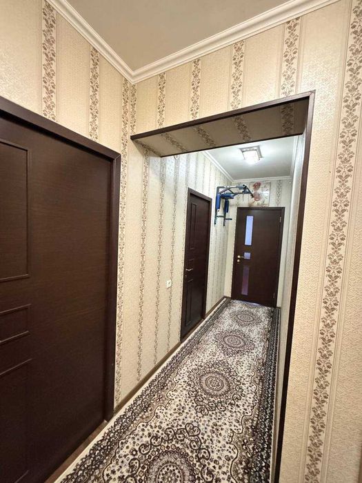 Янгихает. Уютная 3-х комнатная квартира (3/2/7) рядом с метро Сергели