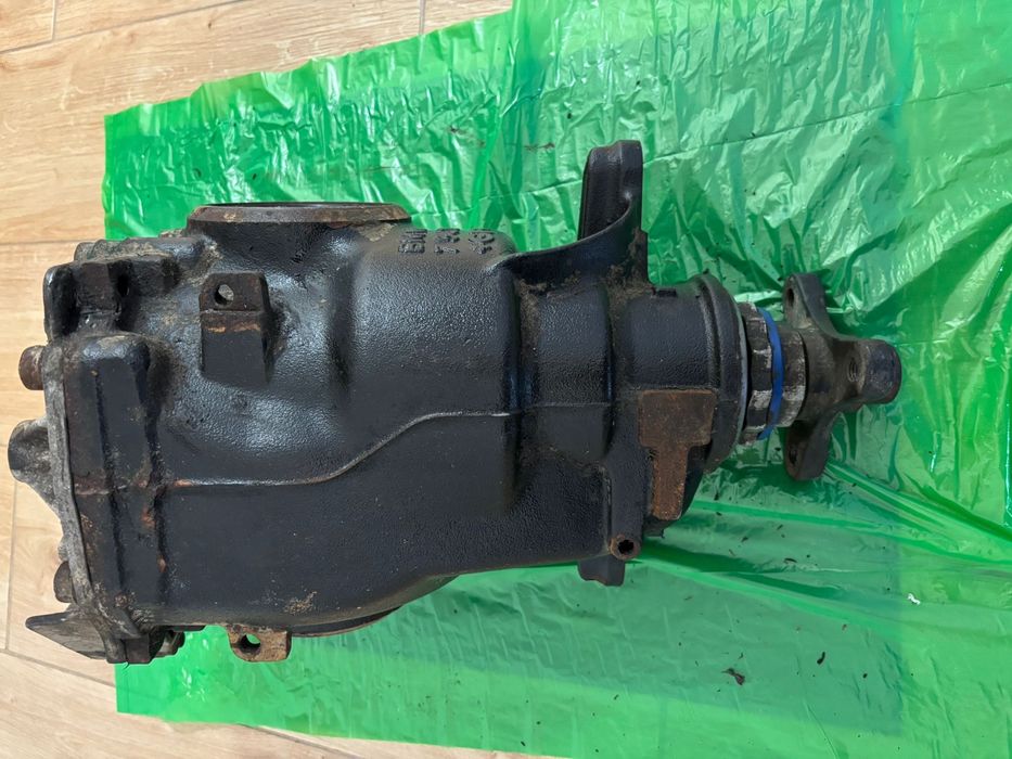 Grup diferențial spate BMW F30 – raport 3.23