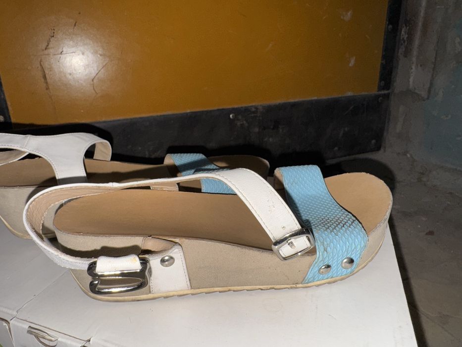 Продается по 25.000 тысячи