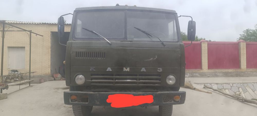 Kamaz samasval  1990 yil sotiladi. Balonlari yangi 70% , dizel mator,