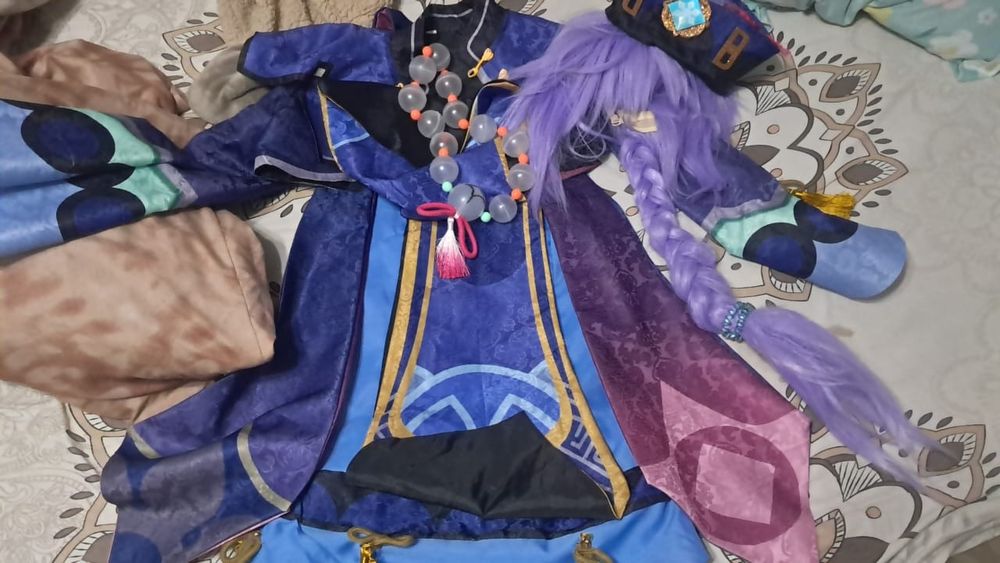 Косплей цици. S,