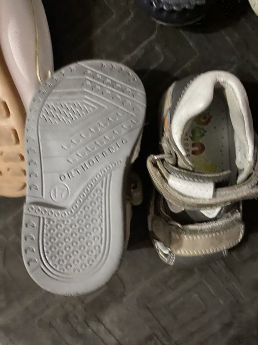 Продам обувь детскую разные размеры уточняйте