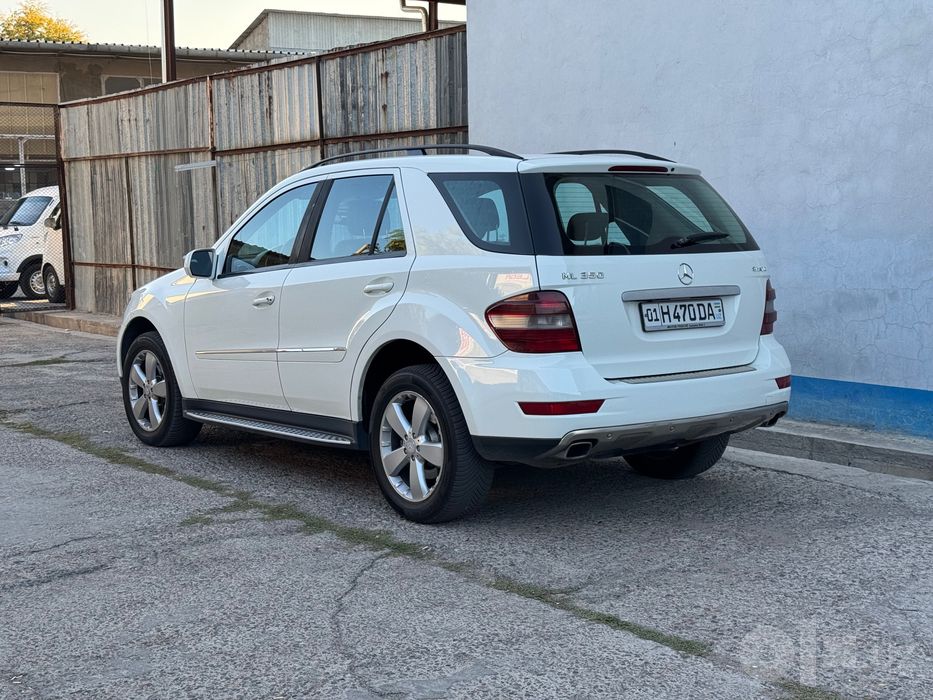 Мерседес ML 350.