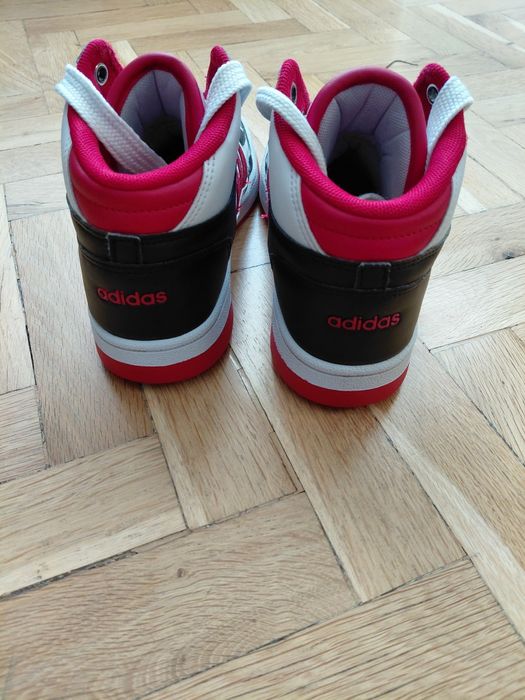 Маратонки Адидас за момче
