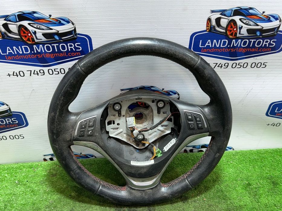 VOLAN PIELE BMW SERIA 1 E81 E82 E87 E88 2004-2011 COD OEM 307994999AEL / SW685313501