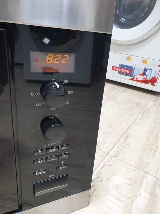 17L - 600мм - Miele M8160 Микровълнова Фурна за Вграждане