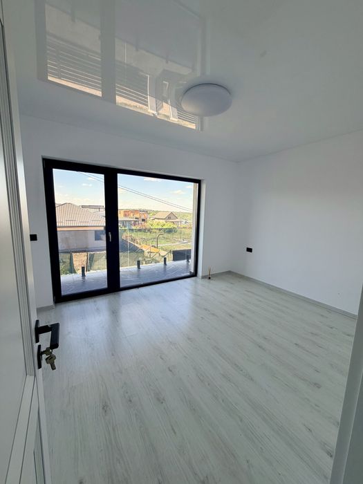 VILA TIP Duplex PREMIUM P+1E+Terasa Panoramica 4 Camere 2 Băi 190 MP  REDIU