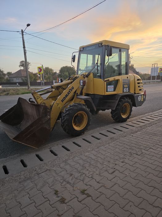 Komatsu WA 65 din 2002 Incarcator