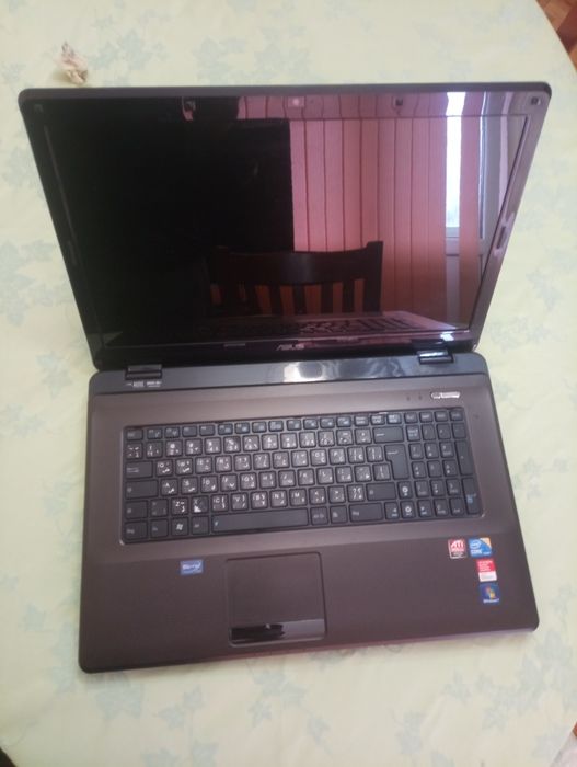 Лаптопи за части