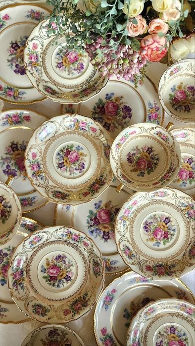 Старинный набор бульонных , десертных пар на 6 персон Германия
