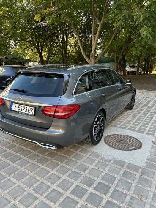 Mercedes  C-200