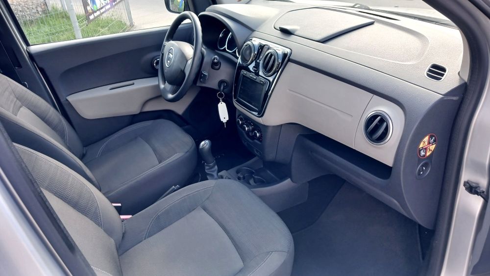 Dacia Lodgy 1.5 dci 90 Cp **2013 /11** 154.000 km reali verificabili**ITALIA, fara rugina**NAVI**PILOT**Stare EXCEPTIONALA**Ca si noua**