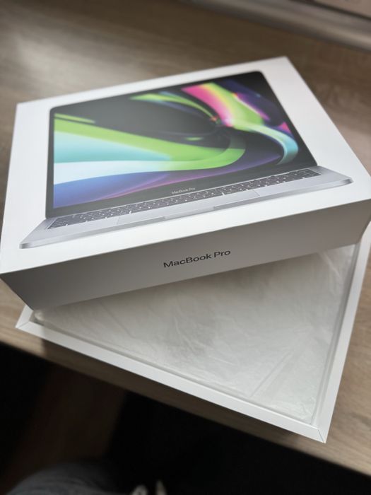 Кутия за Macbook Pro A2338 13” inch 16GB /512GB