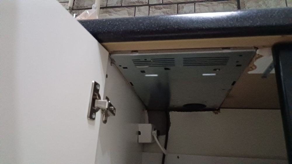 Продам электрическую плиту