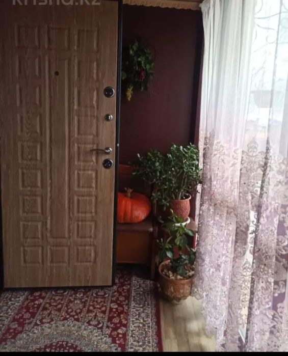 Продам дом в полтора уровня.