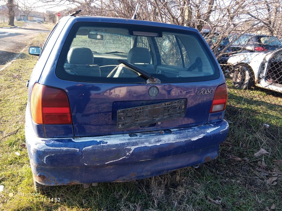 Продавам volkswagen polo 1.9 75 коня дизел на части