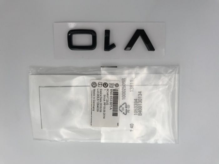Emblema AUDI V10 aripa negru