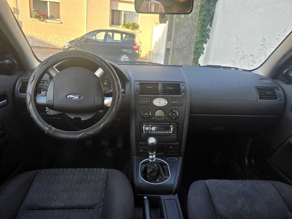 Ford Mondeo an 2003