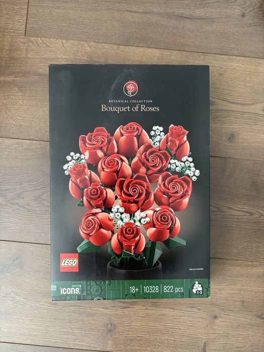 LEGO Рози (сглобени)