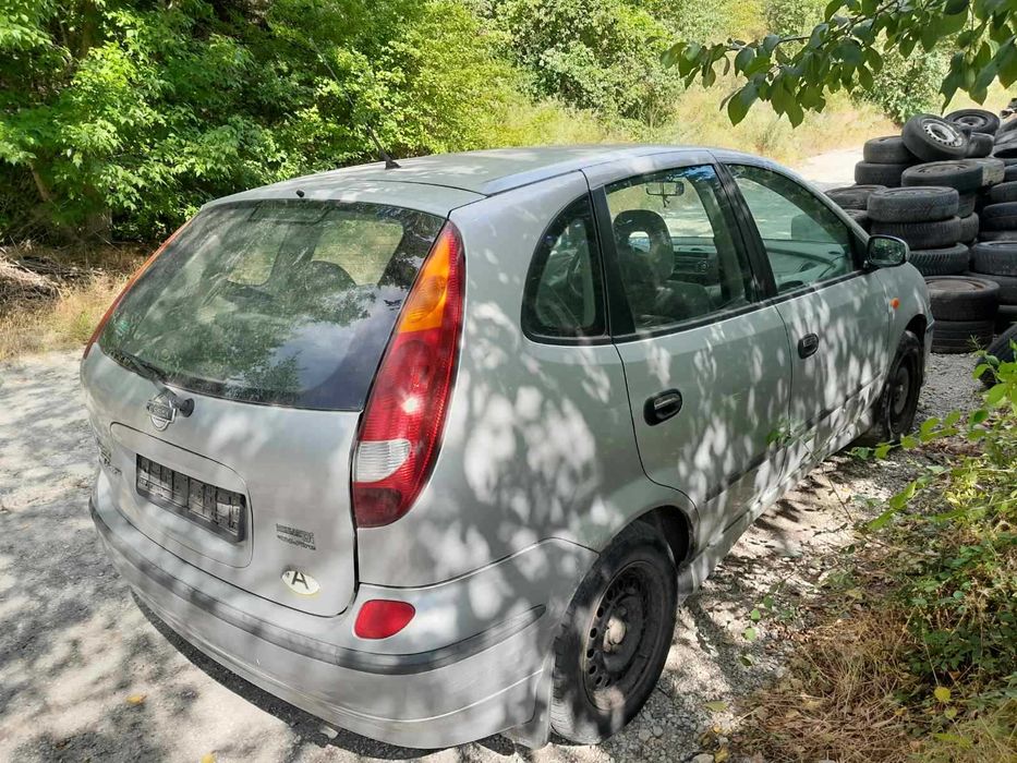 Nissan Almera tino 2.2 tdi, 2002 г на части