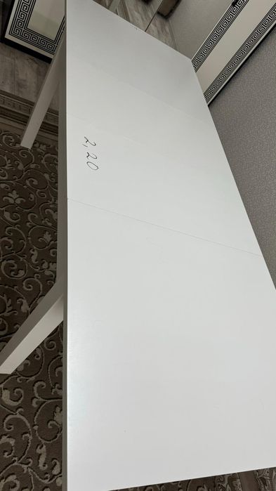 Продам стол Икея