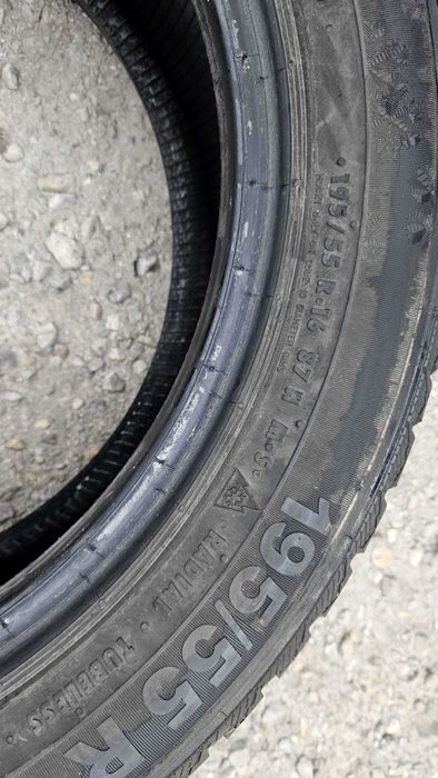 195/55 R16 • Iarna • Semperit Speed Grip 3 87H | 2 buc | Pret/buc