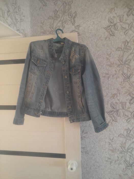 Женский киімдер сатылады