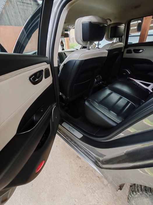 Renault talisman initiale Paris cu motor defect (bielă +injector)