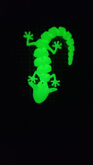 3d луминисцентна  играчка/гущер