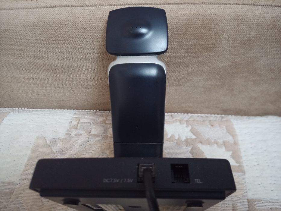 Радиотелефон (Германия) Читайте текст полностью!