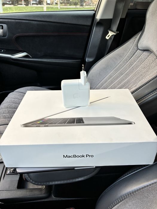 Macbook Pro 2019г