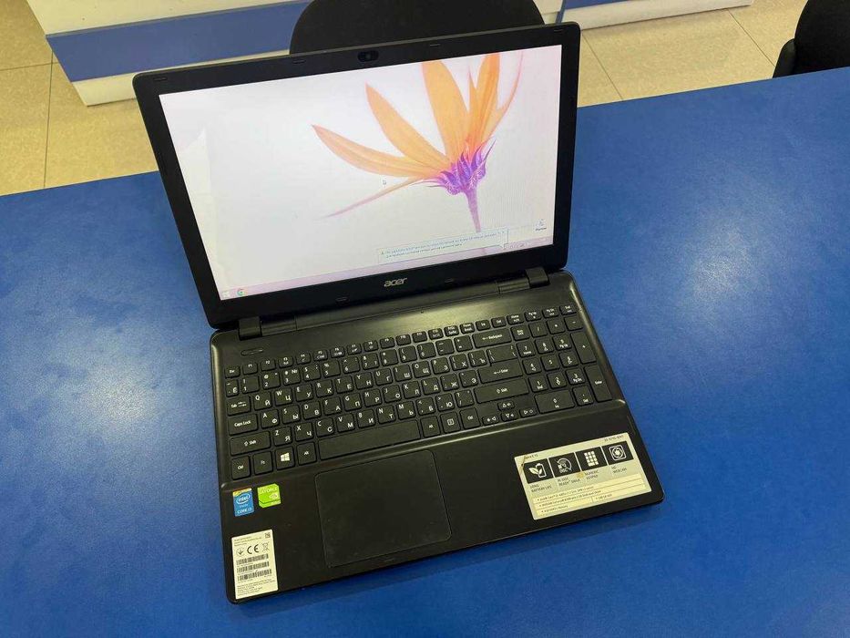 Acer Aspire E15 | i3 | 8 GB RAM | NVIDIA | 500 GB HDD