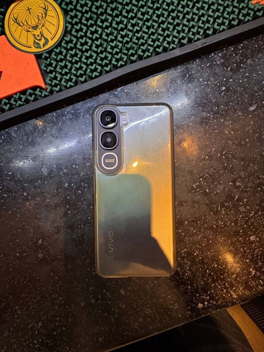 Телефон vivo y21d