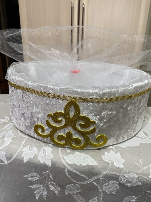 Тюль розовая, корзинка