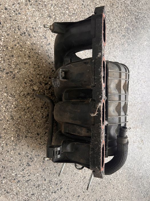 Колектор за Ford и Mazda
