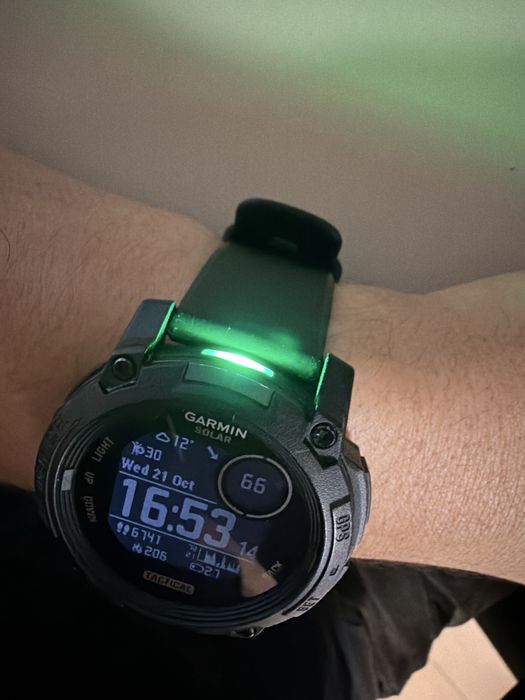 Garmin instinct 3 45 mm solar tactical