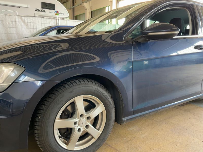 Volkswagen Golf VII 1.6 TDI Highline BlueMotion Tech 2013