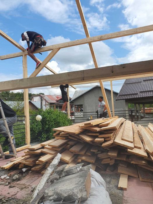 Mansardari si reparati acoperisuri montaj tigla metalica