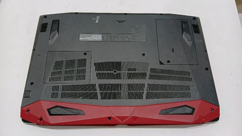 Acer Predator Helios 300, цена 100к окончательное