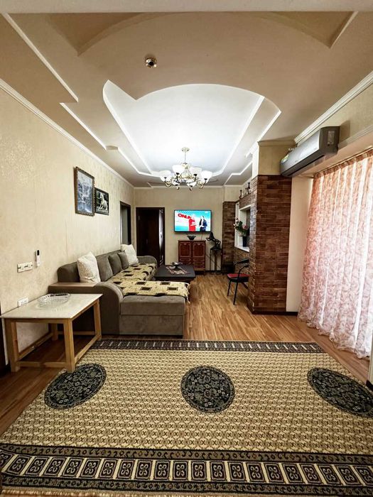 Эко бозор Чимган магазин рўпарасида люкс квартира ижараси без маклер