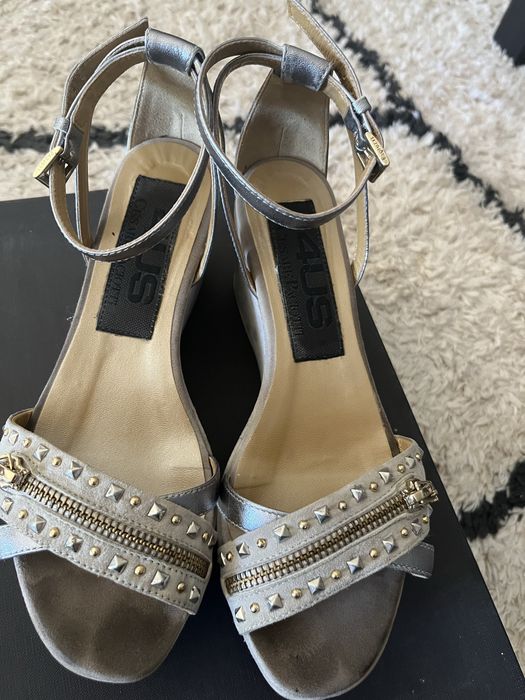 Сандали Cesare Paciotti