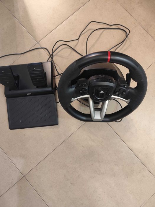 Волан с педели за playstation 5 и компютър в гаранция