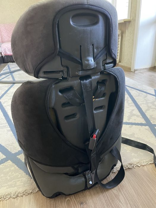 Продам детское автокресло