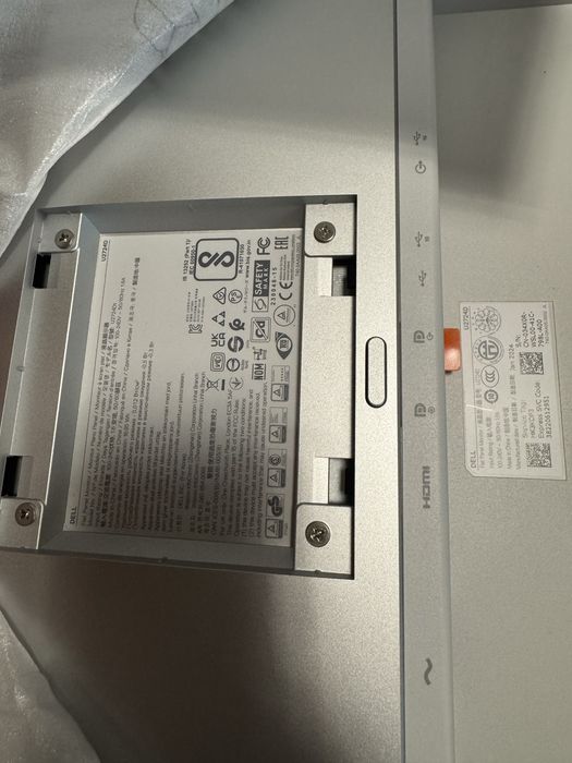 Monitor LED IPS DELL UltraSharp U2724D, 27", QHD, 120Hz, argintiu