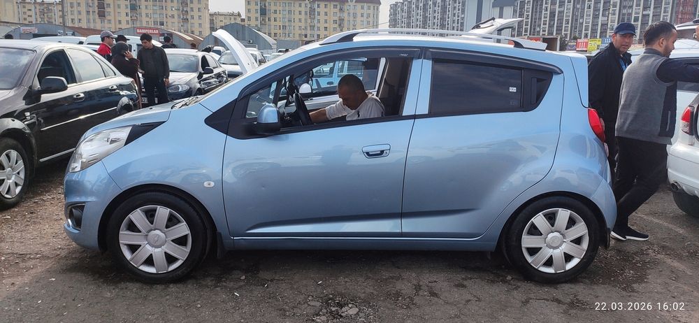 Spark Avtomat sotiladi