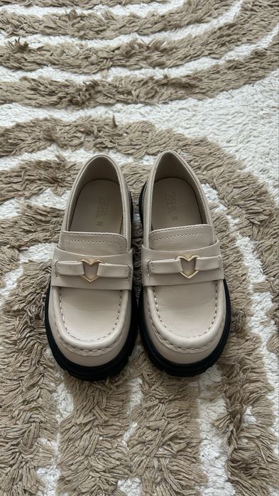 Pantofi fetițe Zara