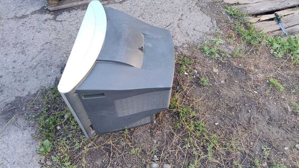 LG RT-21FB25RG  телевизор